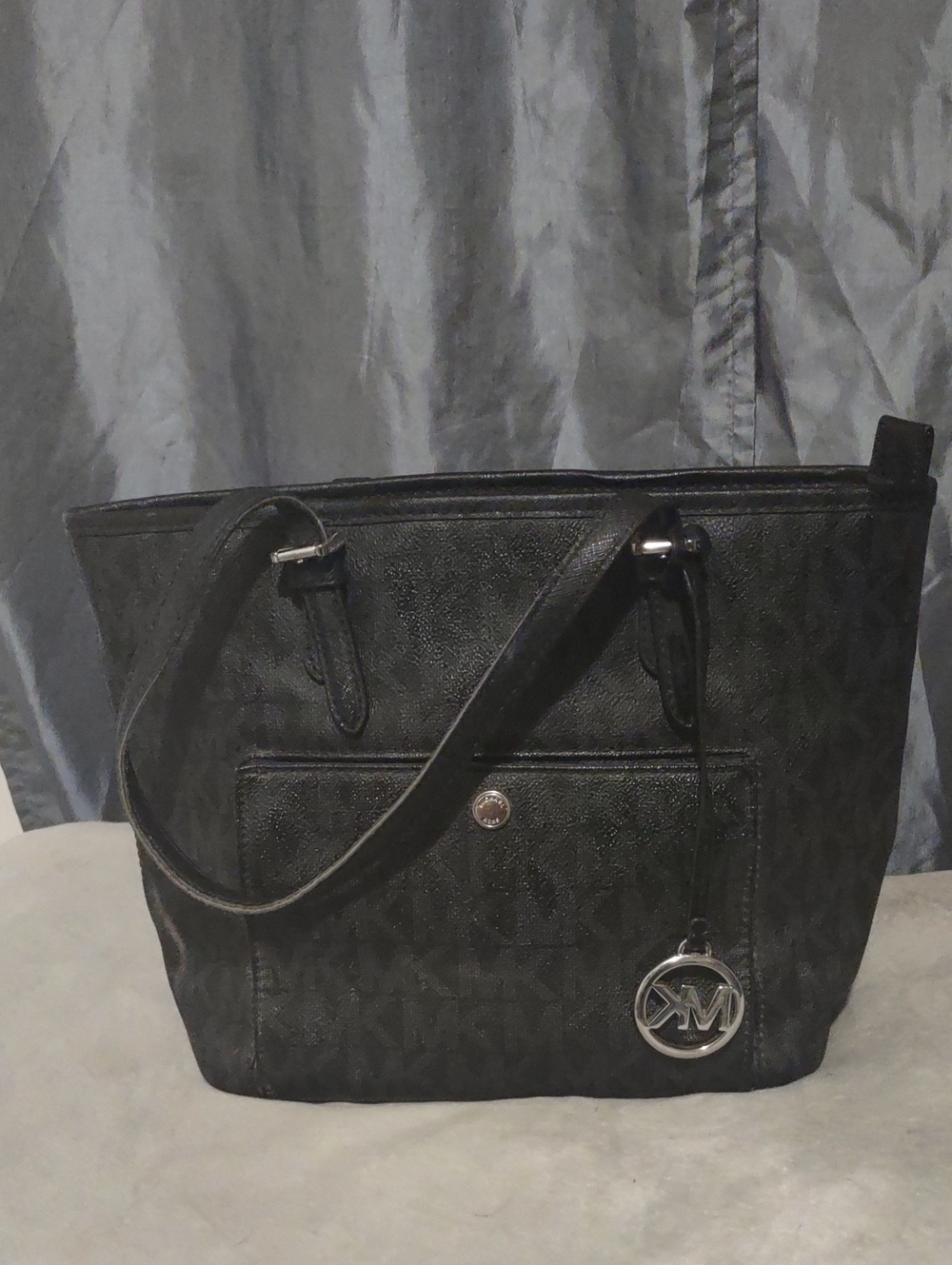 Michael Kors Black Signature MK Tote with Logo Charm